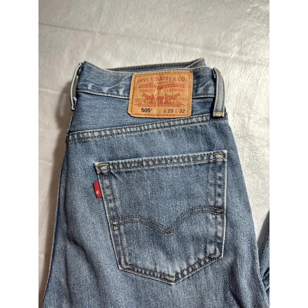 Levis classic levi